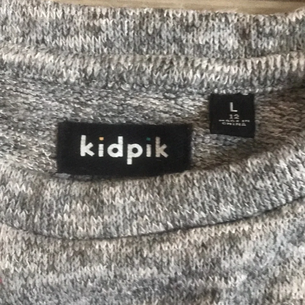 Kidpik girls‎ “wild” gray sweater size 12